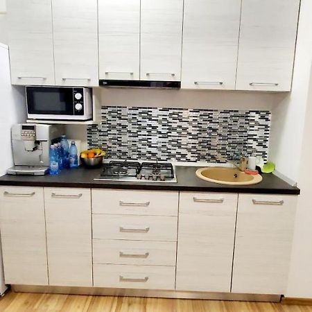Апартаменты Apartament Mamaia Central Lac Siutghiol 2 Экстерьер фото