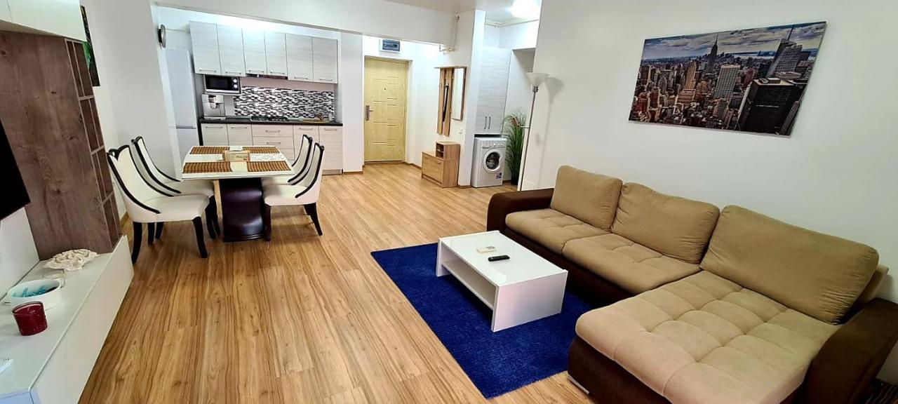 Апартаменты Apartament Mamaia Central Lac Siutghiol 2 Экстерьер фото